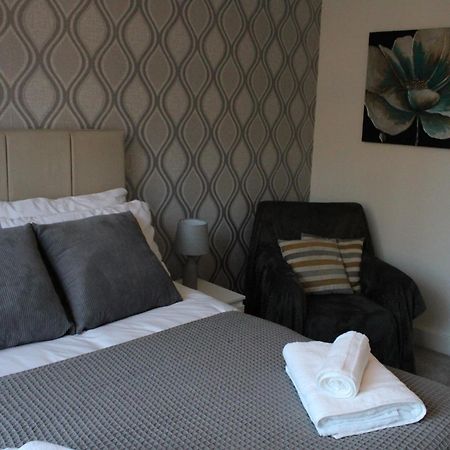 Haven - Spacious Luxury Home Perfect For Families, Couples And Contractors! 5Mins To Xscape And Junction 32! Castleford Kültér fotó
