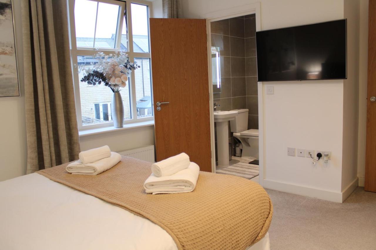 Haven - Spacious Luxury Home Perfect For Families, Couples And Contractors! 5Mins To Xscape And Junction 32! Castleford Kültér fotó