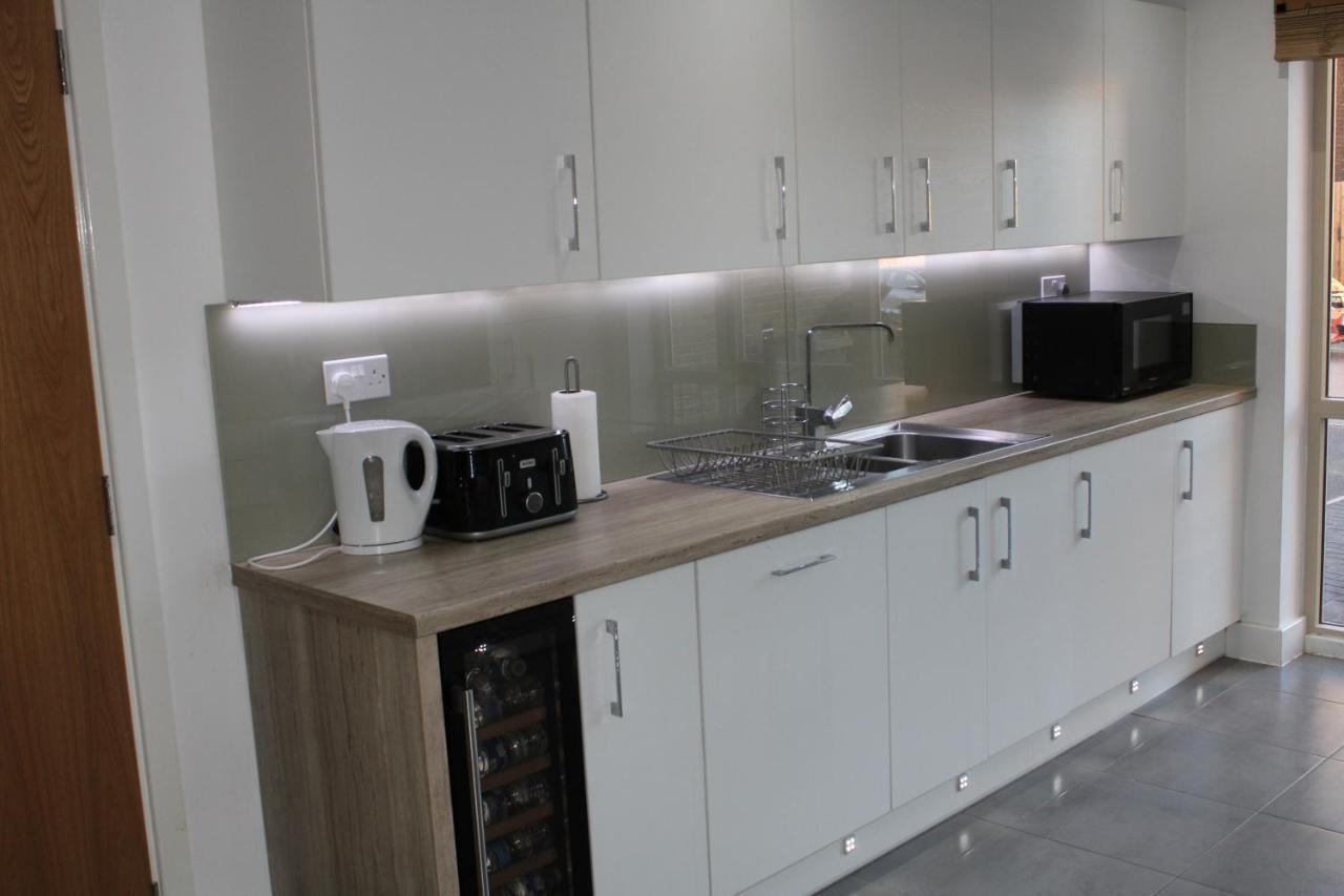 Haven - Spacious Luxury Home Perfect For Families, Couples And Contractors! 5Mins To Xscape And Junction 32! Castleford Kültér fotó