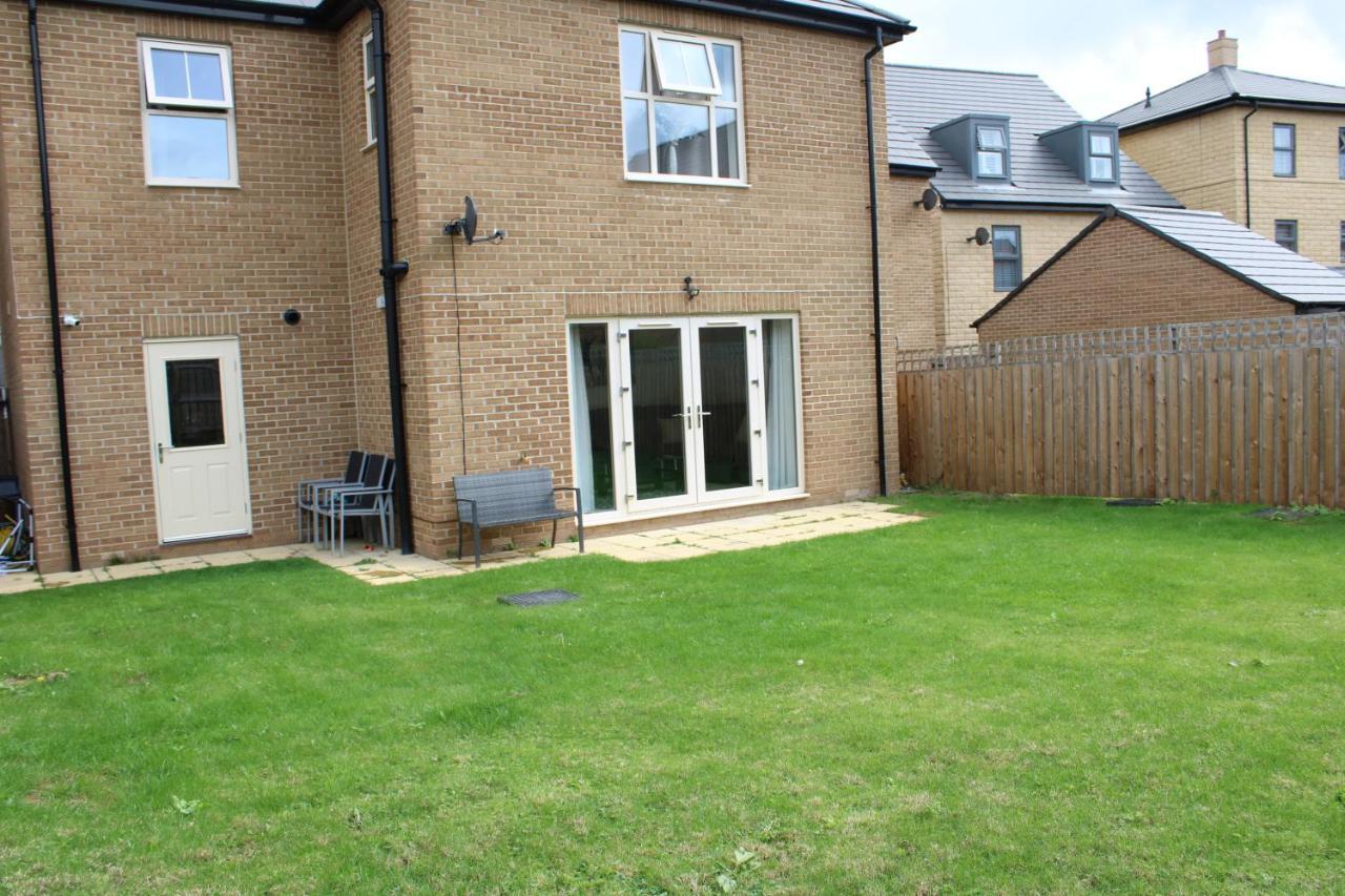 Haven - Spacious Luxury Home Perfect For Families, Couples And Contractors! 5Mins To Xscape And Junction 32! Castleford Kültér fotó